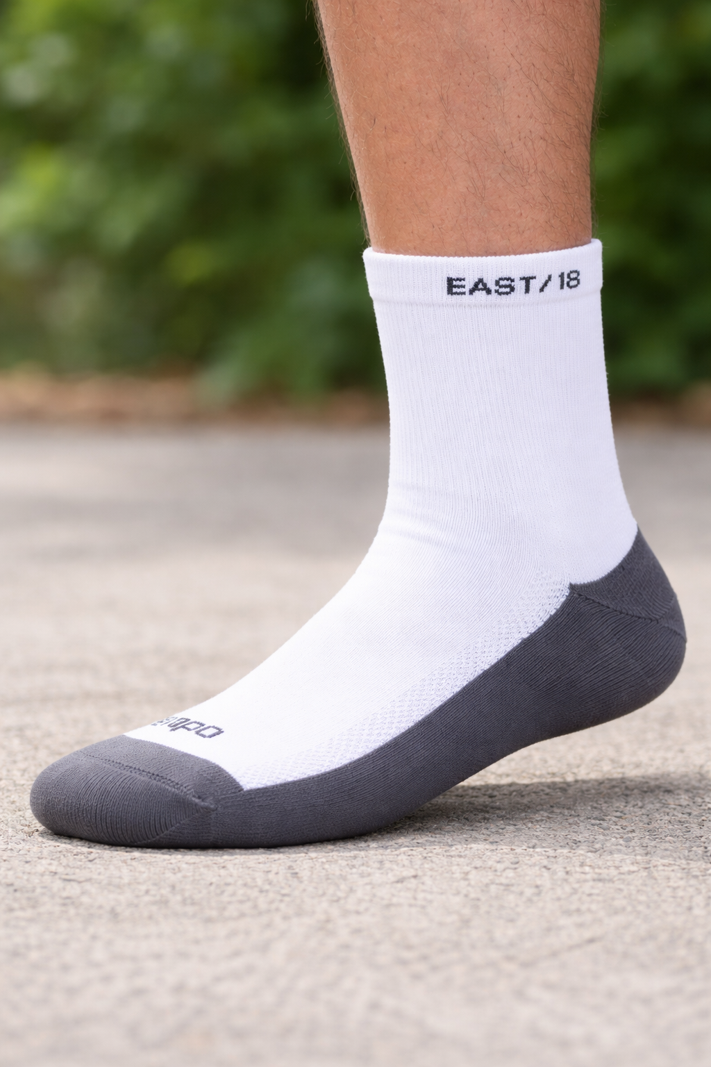 East/18 Men’s Golf High-Show Tempo Tall-Cut Socks
