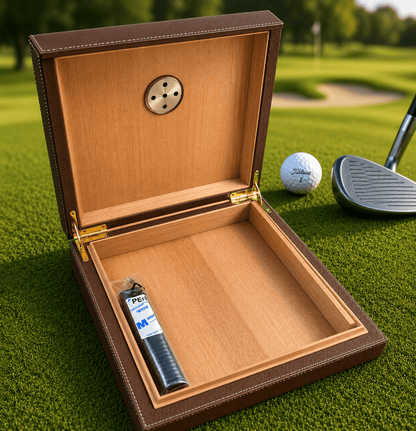 Travel Cigar Humidor Box, Magnetic Fold Over, Vegan Leather and Cedar - East/18Cigar Humidor Box